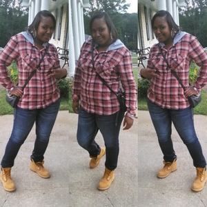 Meet your Posher, Carmen