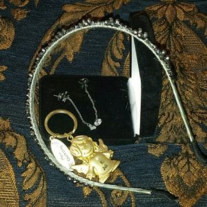 @katemoore_ how bout this?w/free keyholder