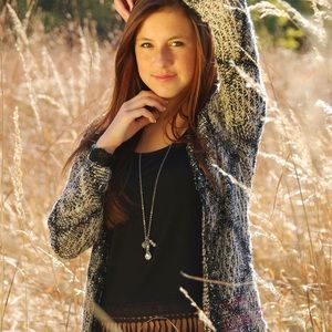 Meet your Posher, Sami