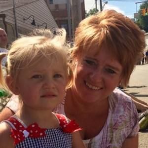 Meet your Posher, Suzanne