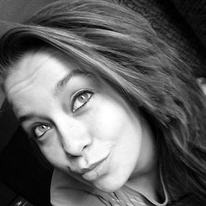 Meet your Posher, Kendra