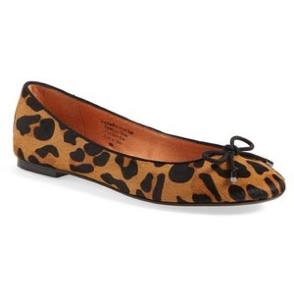 Halogen leopard print flats