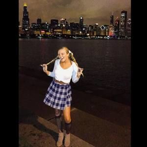 Meet your Posher, Brooke