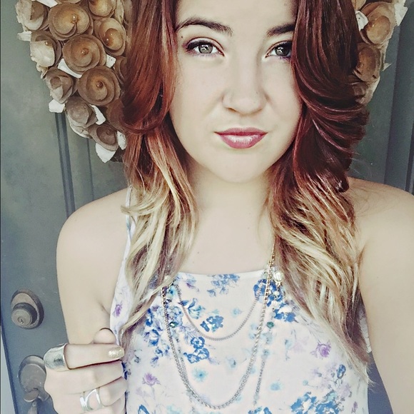 Meet your Posher, Caroline - Picture 4 of 4