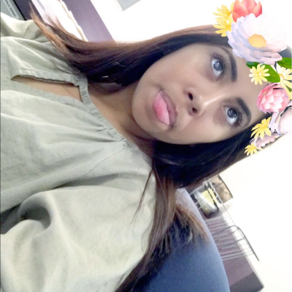 Valery-----follow me on Instagram @_valery_garcia_