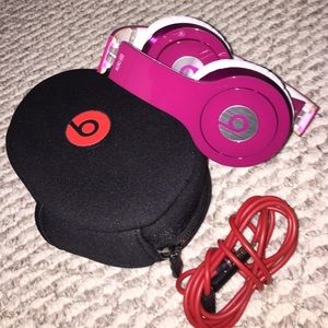 Purple beats by dr.dre