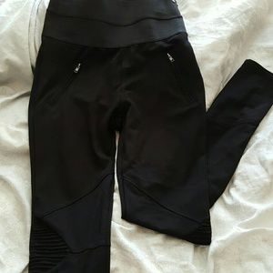 Black high waisted leggings
