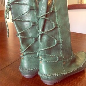 FRYE mocassin leather boots