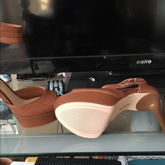 /Sold on Mer-cari today sorry - Picture 3 of 3