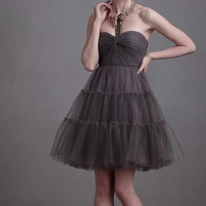 Lavender Va et Vien Anthropologie Tulle Dress