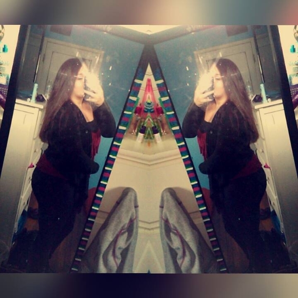 Meet your Posher, Destiny - Picture 1 of 1