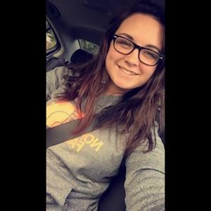 Meet your Posher, Lynzie