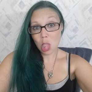 Meet your Posher, Constance