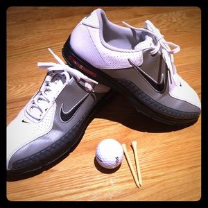 Nike Tiger Woods golf shoes