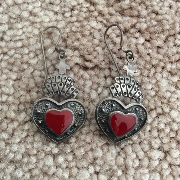 Sterling silver heart dangle earrings 925