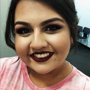 Meet your Posher, Karina