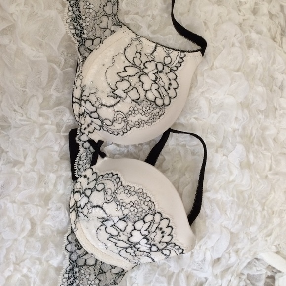 Victoria's Secret dream Angel push-up bra
