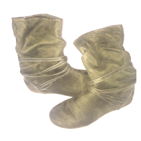 Army green suede boots