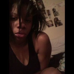 Meet your Posher, Malika