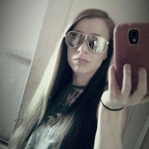 Meet your Posher, Sierra