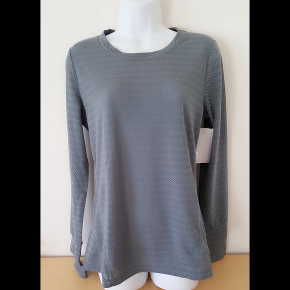 NWT Gap Fit Workout Shirt Size M