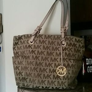Michael Kors Purse