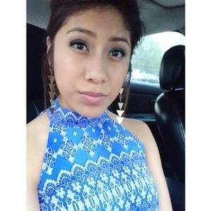 Meet your Posher, Andrea