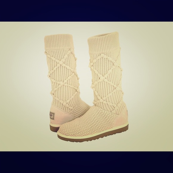 Genuine UGG boots ARGYLE IVORY