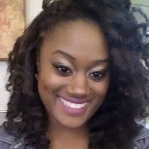 Meet your Posher, Alexis