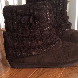 Sweater booties 7" boots size 6 Brown