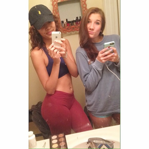 Maroon leggings