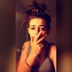 Meet your Posher, Nikki