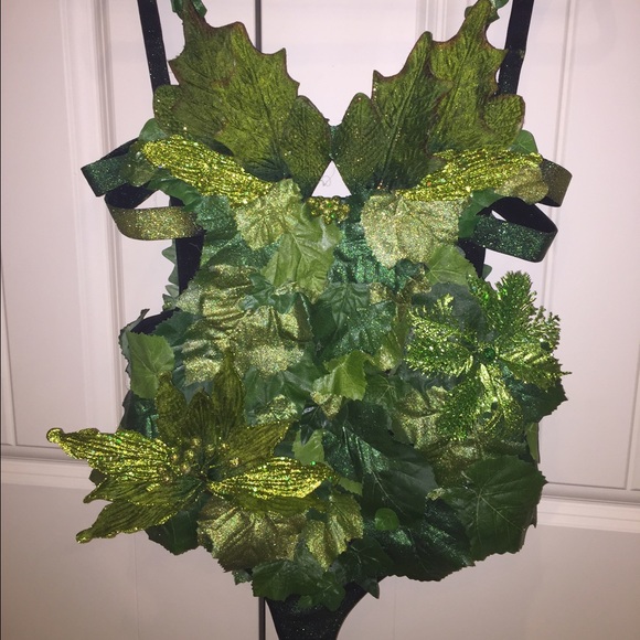Poison Ivy Halloween Costume