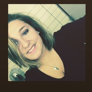 Meet your Posher, Harmony