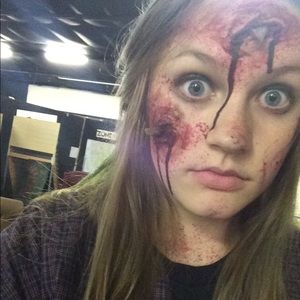 Meet your Posher, Veronica