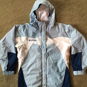 Columbia windbreaker size medium