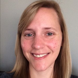 Meet your Posher, Dana