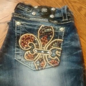 Like new Miss Me jeans