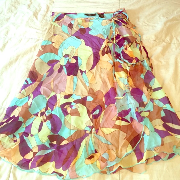 Gorgeous wrap around skirt