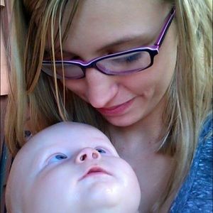 Meet your Posher, Clarissa