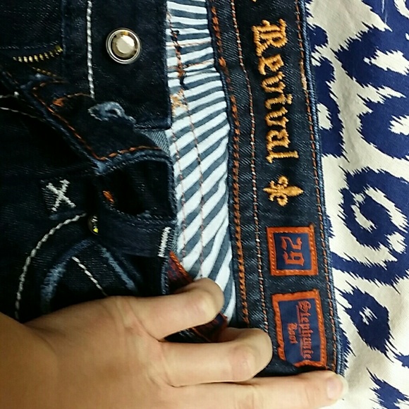 Sold - Picture 2 of 3