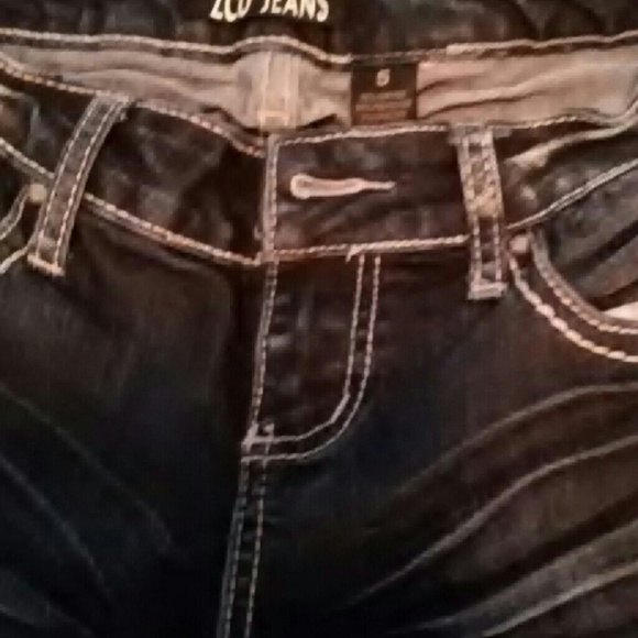 ZCO Jeans - Picture 3 of 3