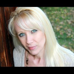 Meet your Posher, Vikki