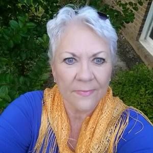 Meet your Posher, Bennie