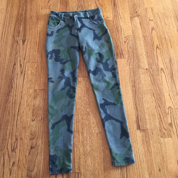 Camo Stretch Jeans