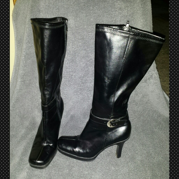 Today Only♡Gorgeous heeled black boots