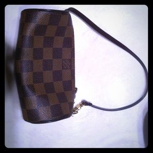 Louis Vuitton papillon mini  authentic!
