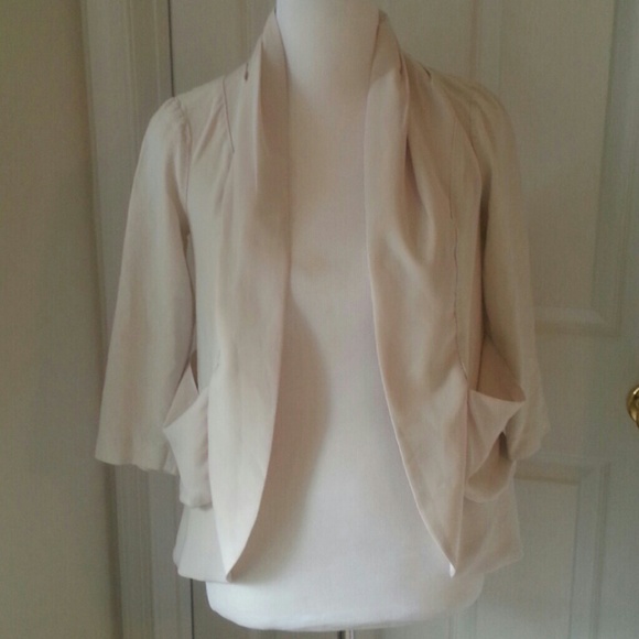 Urban Outfitters Kimchi Blue cardigan w pockets!