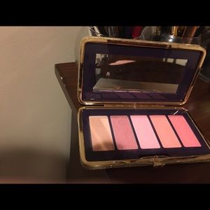 Tarte pin up girl limited edition blush palette