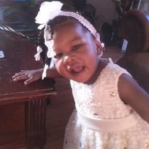 Meet your Posher, Alicia